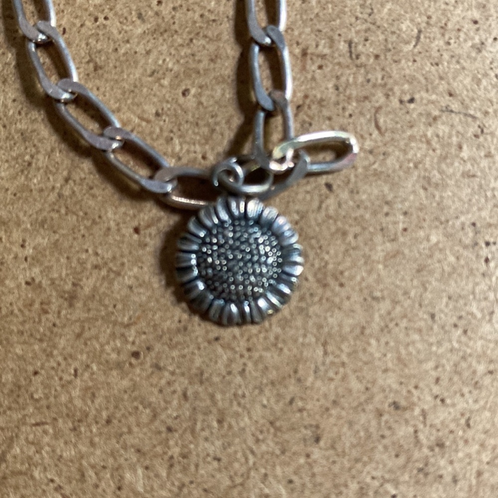 6.5 inch sterling silver bracelet - Picture 4 of 6